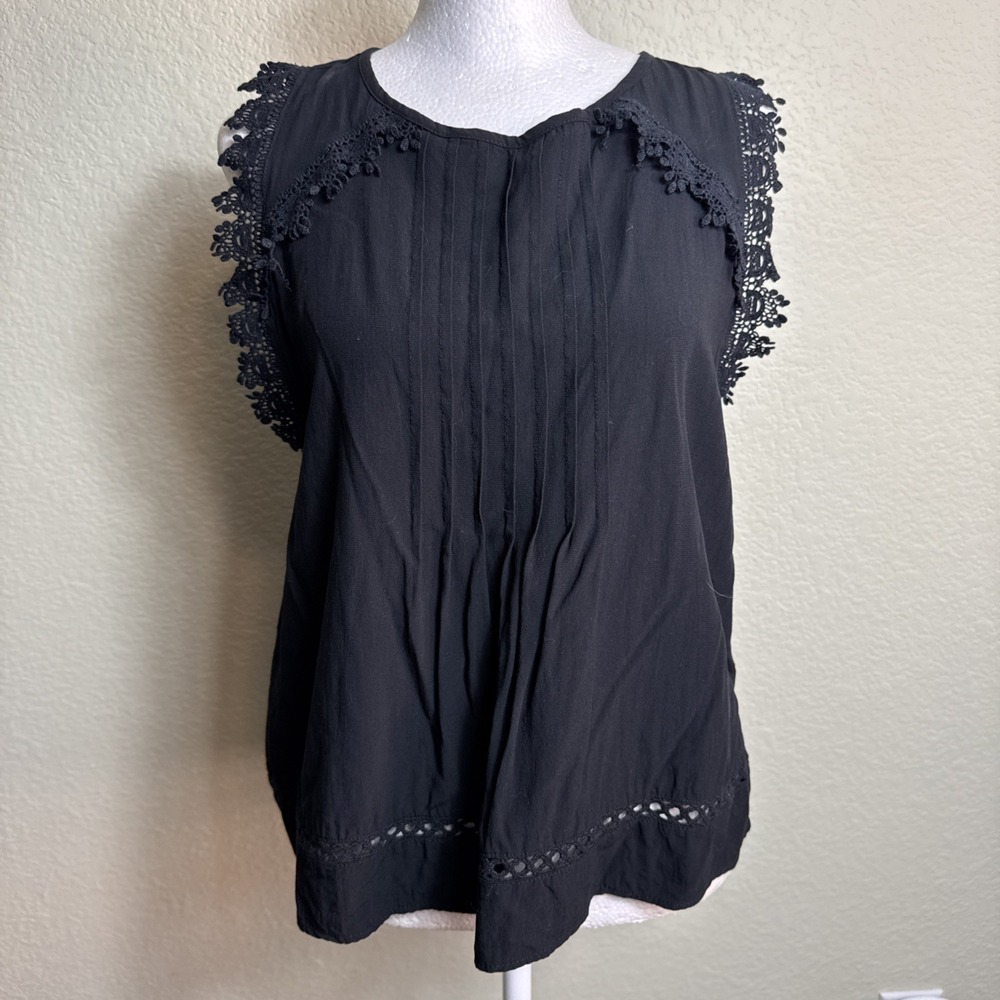 LOFT Blouse Small‎ Black Viscose Sleeveless Pleated Pintuck Lace Trim Boho Top S